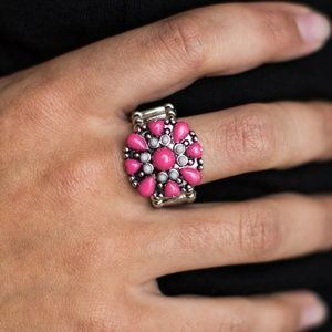 Vintage Paparazzi!!  Summer Haze - Pink Ring